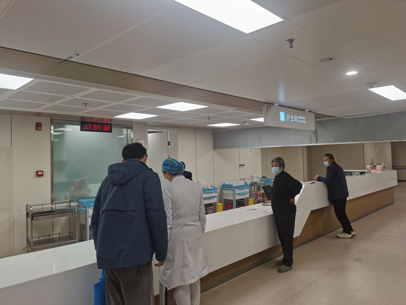 信陽(yáng)市中心醫(yī)院采購(gòu)兒童、嬰兒身高體重秤已投入使用